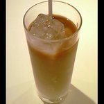 VIA Brianza - パスタメニュー 1000円 のアイスカフェラテ