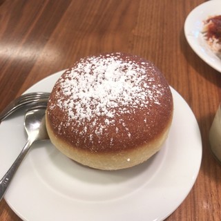 Lufthansa Senator Lounge -