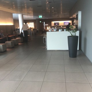 Lufthansa Senator Lounge -