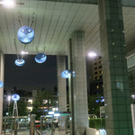 白ワイン×魚介 港町バル - 駐車場エレベーター・ホール