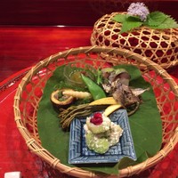 草喰 なかひがし - 