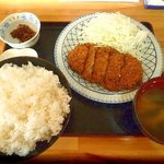 味処酒房なかむら - メンチカツ定食(ランチ)