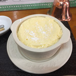 カレー アンド スイーツ カフェ オズヌ - チーズスフレ