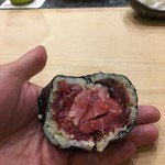 初音鮨 - 鮪の太巻き