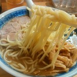 自家製中華そば としおか - 麺がモッチモチ