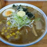 めじろ - 味噌野菜ラーメン全部のせ 700円