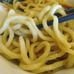 らー麺 鉄山靠 - 「魚介豚骨つけ麺」極太の麺
