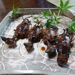 かたつむり - スズメの丸焼き