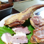 かたつむり - ハクビシンの前足