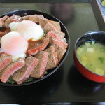 やま康 - あか牛丼