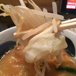 三ツ矢堂製麺 - 野菜リフト