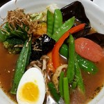 西屯田通りスープカレー本舗 - 18種類の野菜