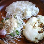 びっくりドンキー - フォンデュ風チーズバーグディッシュ