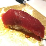 第三春美鮨 - シビマグロ　赤身　137.4kg　腹上二番　　熟成４日目　定置網漁　山口県仙崎