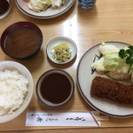 Tonkatsu Hide - ヒレカツ定食1600円。