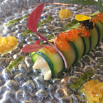 ブラッスリー ハルナ - 冷前菜 ズワイガニ、ボタンエビ、カワハギのカネロニ仕立て