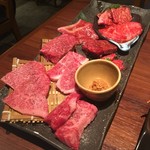 焼肉ダイニング甲 - 