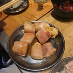 七輪炭火焼肉ホルモンすず - 丸腸