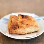 SLOPE - ココナッツホワイトチョコスコーン