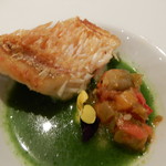 高知産甘鯛のポワレ 小松菜のソース