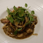 ポエシア - 鳥取産ヤリイカとカラスミの焼き茄子ペーストのタリオリーニ