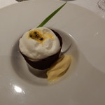 ポエシア - クリームチーズとホワイトチョコのタルト