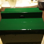 さ行 - 八寸の入ったお重