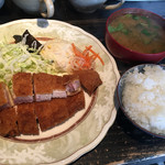 豚子新地 - えごまロースかつ定食@1,382円