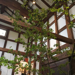 甍 - お店は、仙台(岩沼)から移築してきた築150年の蔵だそうです。