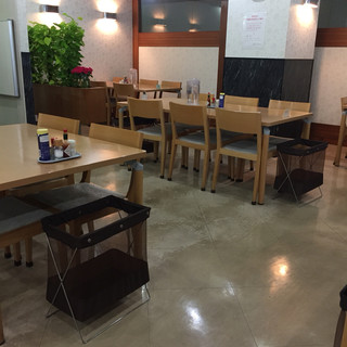 聖マリアンナ医科大学病院 職員食堂_2