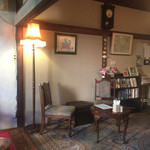 ガレージ ブルーベル - 内観