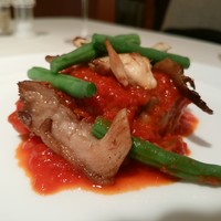 ラシェット・ブランシュ - イベリコ豚肩肉のトマト煮込み
