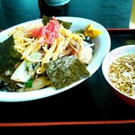 Takaratei - ソース焼きそば、スープ