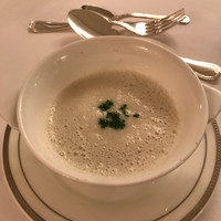 フランス料理 ル・トリアノン - 