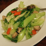 中華美食府 - 青梗菜と椎茸炒め（８００円）２０１７年６月