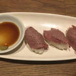 Nikubarupuro Beccho Hiratae Kimaeten - 炙り肉寿司