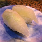 回転寿司たんぽぽ - 留萌産活け〆ヒラメ３００円