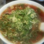 来来亭 - 醤油ラーメン背脂抜き葱多目です。