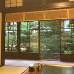 潜龍 - 部屋からお庭の眺め
