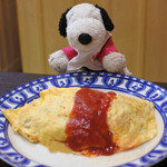 お好み焼き はやし - ちびつぬ「オムライス、大好き～♪」
      
      洋食屋さんのオムライスじゃなくて、
      喫茶店タイプのオムライスなのでとっても懐かしい感じのお味です。
      お好み焼き屋さんだけど意外とオムライスも美味しくてビックリ～！