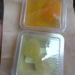 かしこと金沢 - あやすずみ(杏・ぶどう)