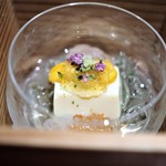 銀座 しのはら - 玉子豆腐　じゅんさい　牡丹海老
