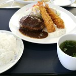 松山国際ゴルフ倶楽部 - 