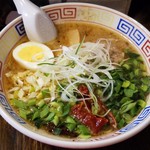 いせのじょう - 胡麻とにらの辛口ラーメン(750円)です。