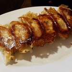 いせのじょう - 焼き餃子(300円)です。