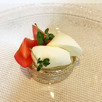 La Brianza - 水牛のモッツァレラチーズのカプレーゼ