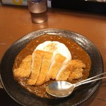 黒岩咖哩飯店 - 