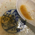 からみそラーメン ふくろう - 丼の底には・・