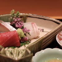 しゅん逢 紗々木 - 造り「鯛、縞鯵、烏賊、鮪」