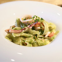 Cucina Italiana 東洞 - イカと自家製パスタ